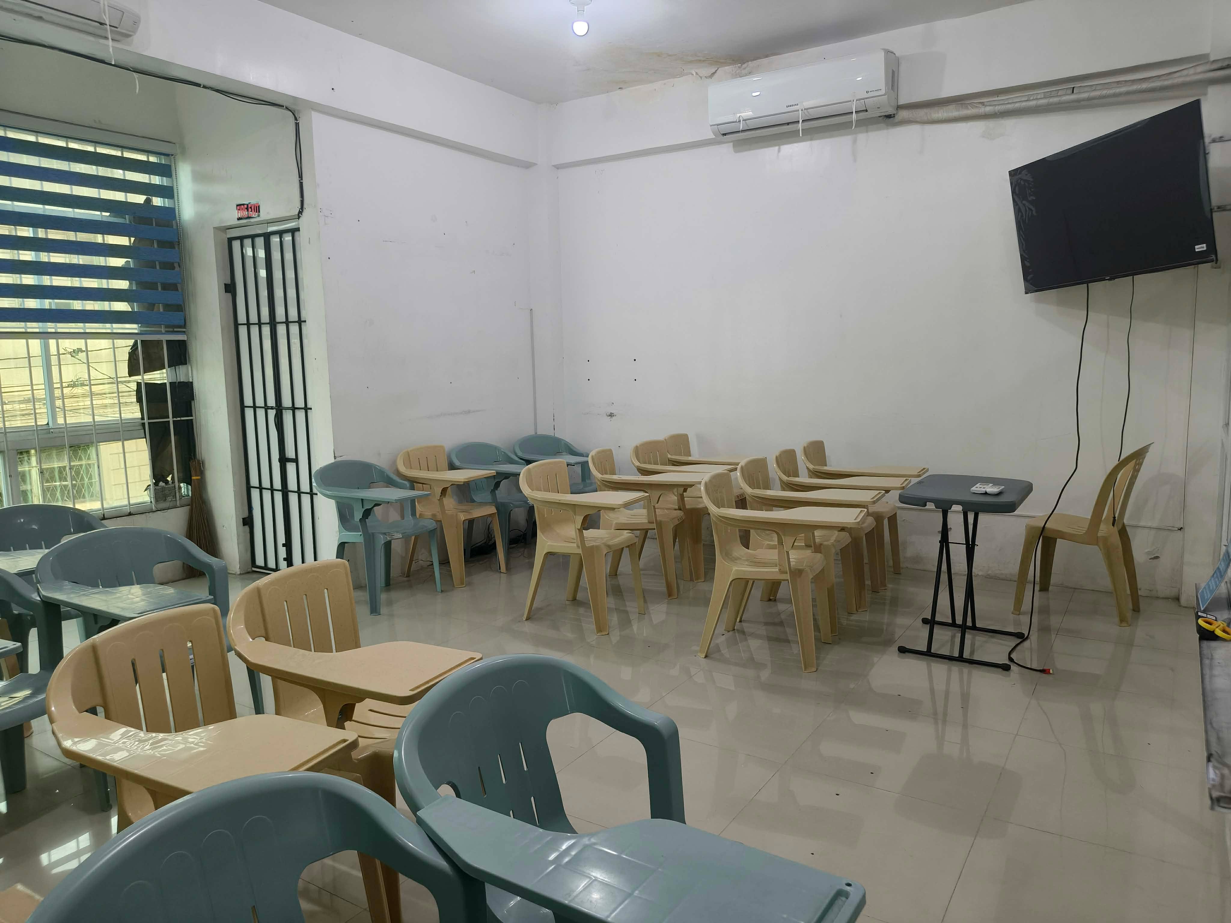 Annex Building - Classroom 202 4